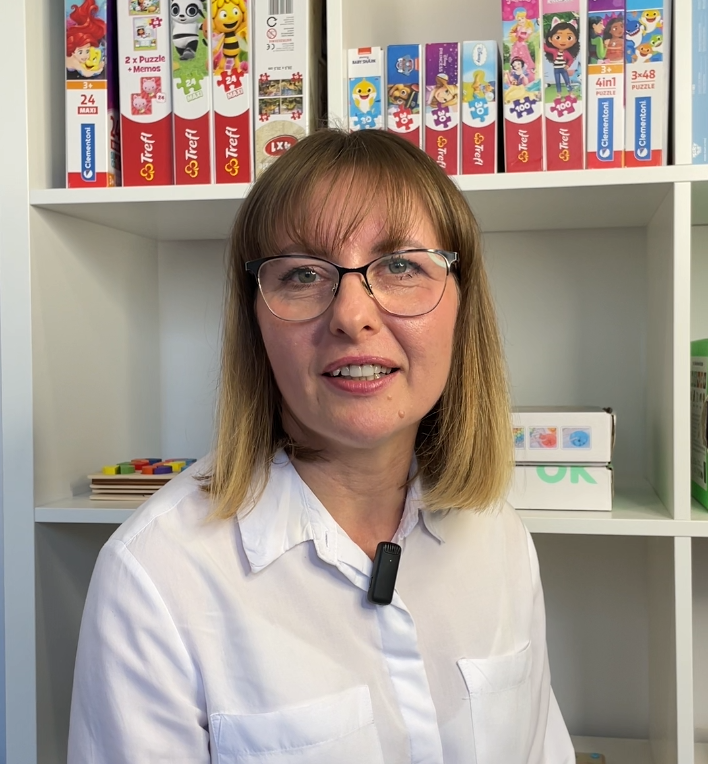 Psycholog dziecięcy Ludmiła Stepankiewicz Psycholog dziecięcy Ludmiła Stepankiewicz, prowadząca zajęcia TUS w Centrum Rozwoju Wzlot
