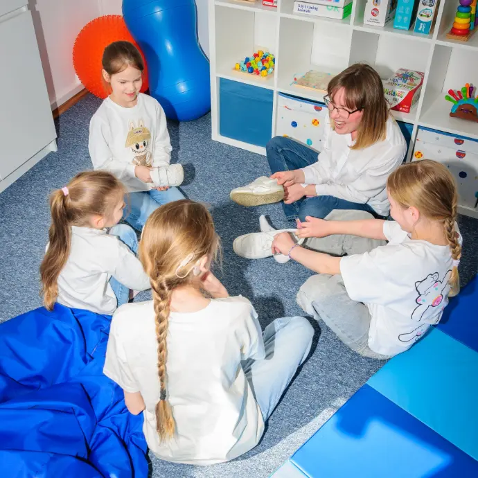 Regularne grupy TUS w Centrum Wzlot Dzieci na grupowych zajęciach TUS w Centrum Rozwoju Wzlot